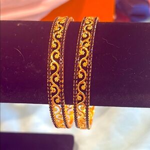 Elegant Gold and Black Bangle Set